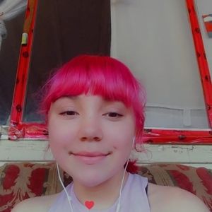 Meet your Posher, Chanel